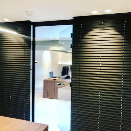 horizontale lamellen van Luxaflex