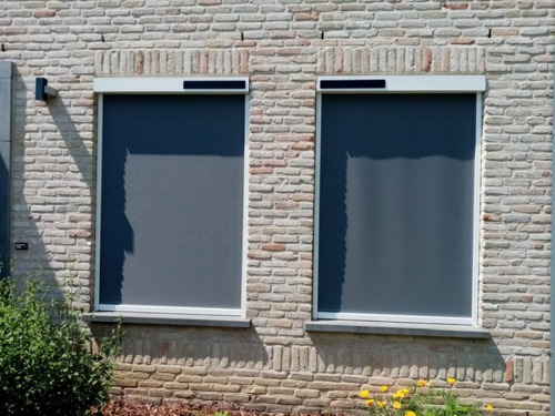 solar screens in Sint-Eloois-Vijve