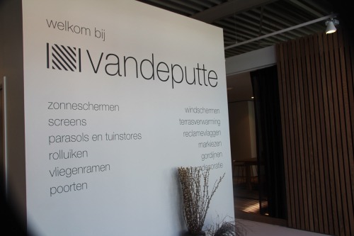 showroom zonwering