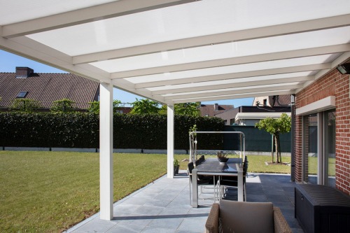 carport, rolluiken, sectionaal poort en pergola in Roeselare