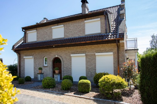 voorzetrolluiken