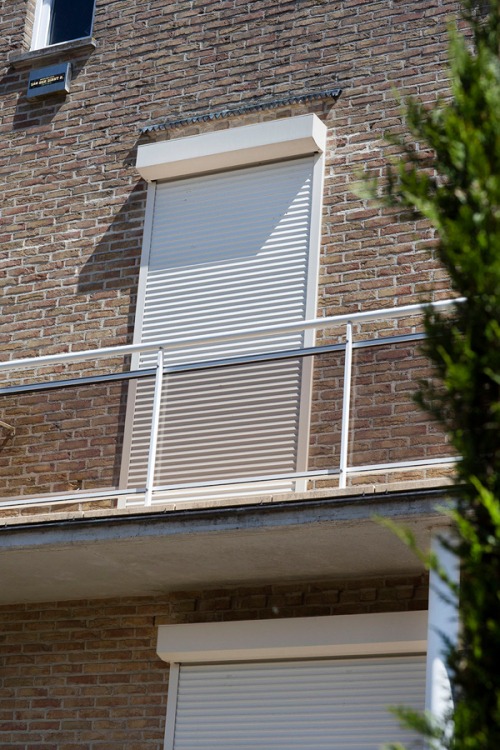 voorzetrolluiken