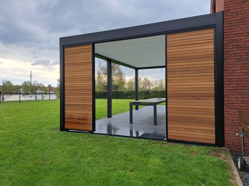 terrasoverkapping lamellendak in Eke
