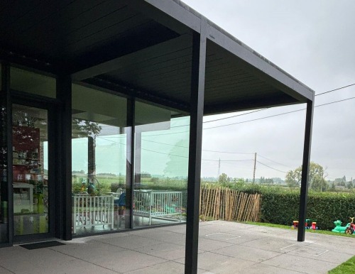 terrasoverkapping lamellendak in Rollegem