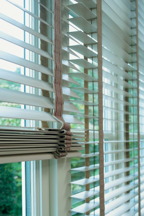 houten shutters lamellen Luxaflex