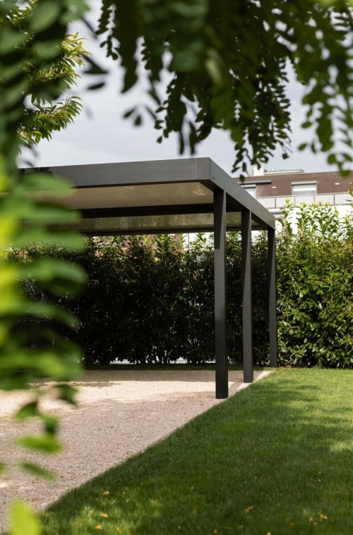 Brustor carport B910 Hooglede