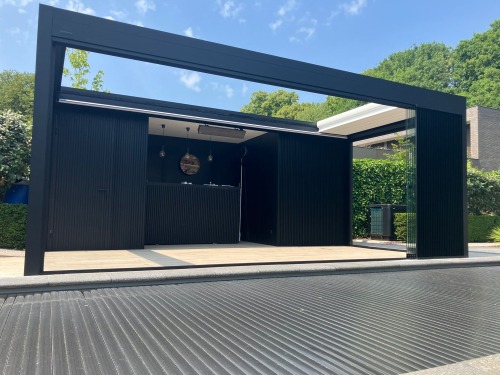 Brustor terrasoverkapping B600: locatie Marke (Kortrijk)