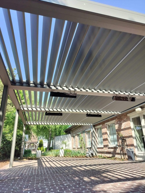 Brustor terrasoverkapping B200XL: locatie Laarne