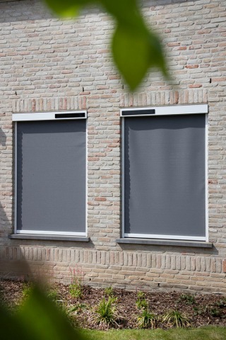 screens op zonne-energie locatie Marke