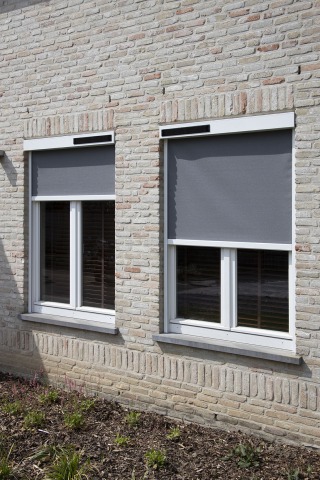screens op zonne-energie locatie Marke