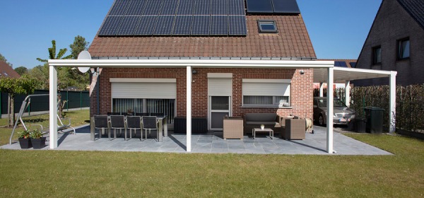 carport, rolluiken, sectionaal poort en pergola in Roeselare